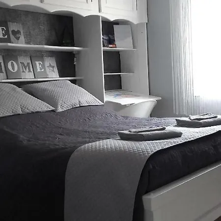 Rue Des Jardins De Lucas Bed & Breakfast 3*